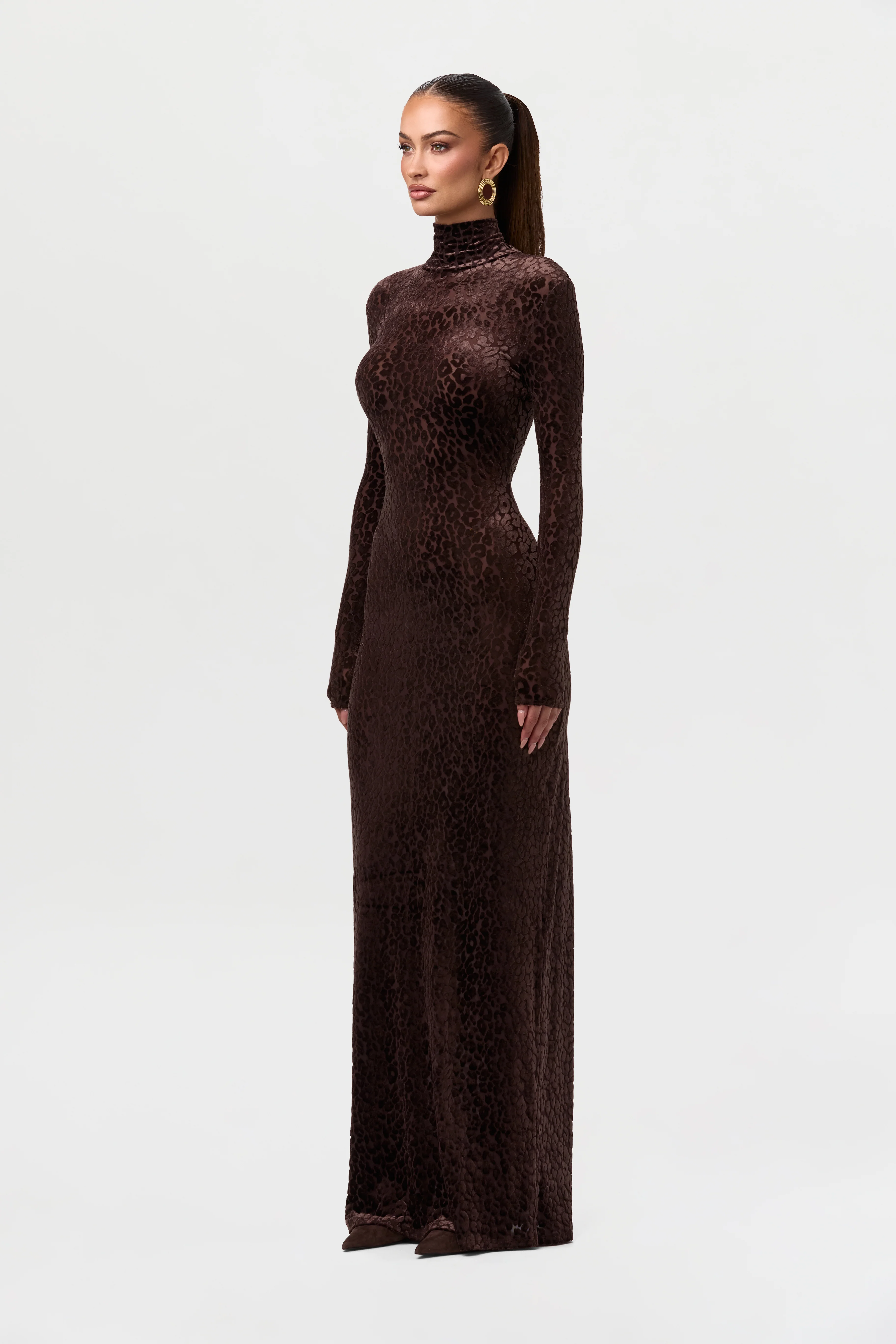 Burnout Print Turtleneck Maxi Dress - Image 4