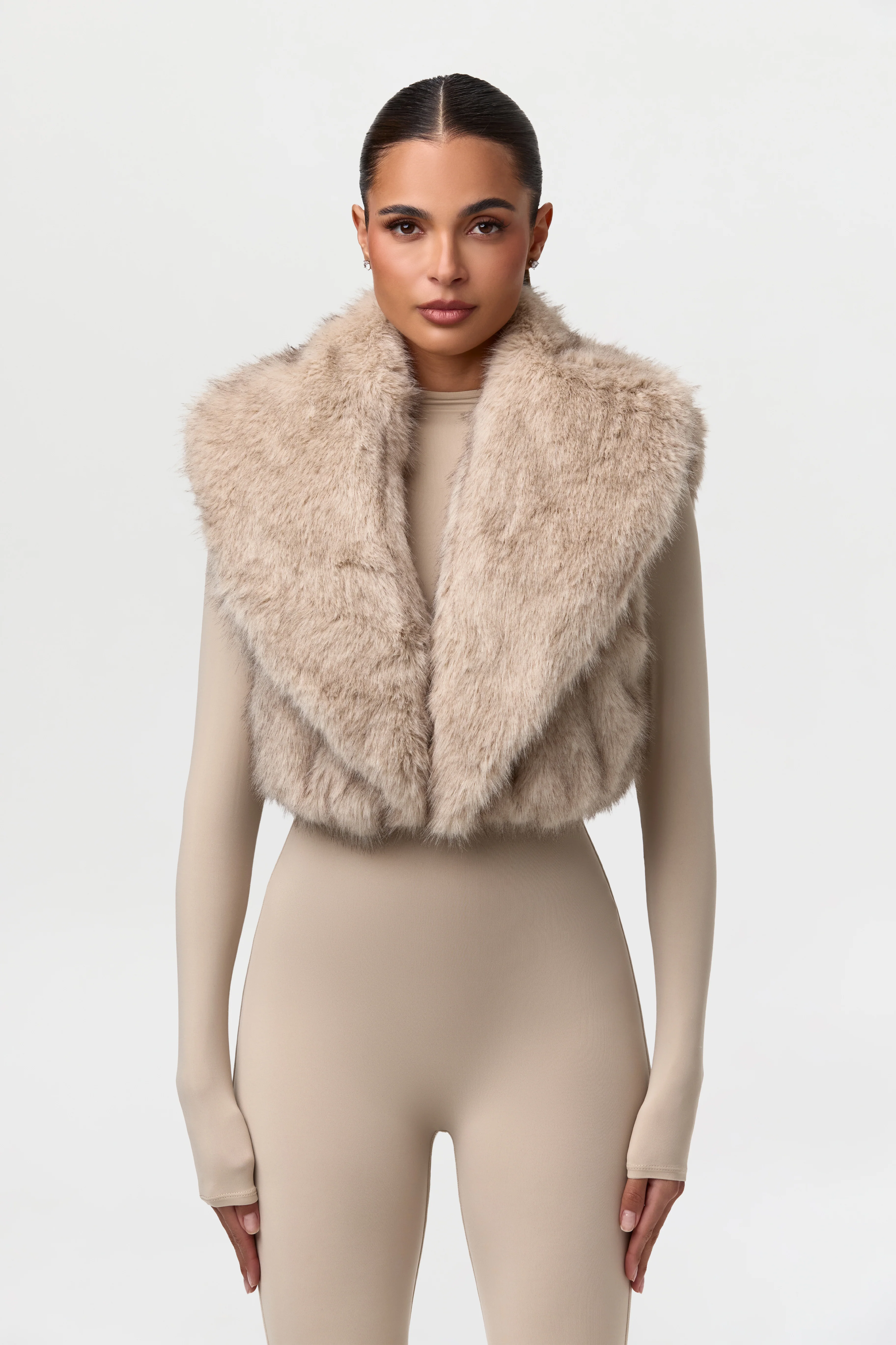Faux Fur Plush Vest - Image 2