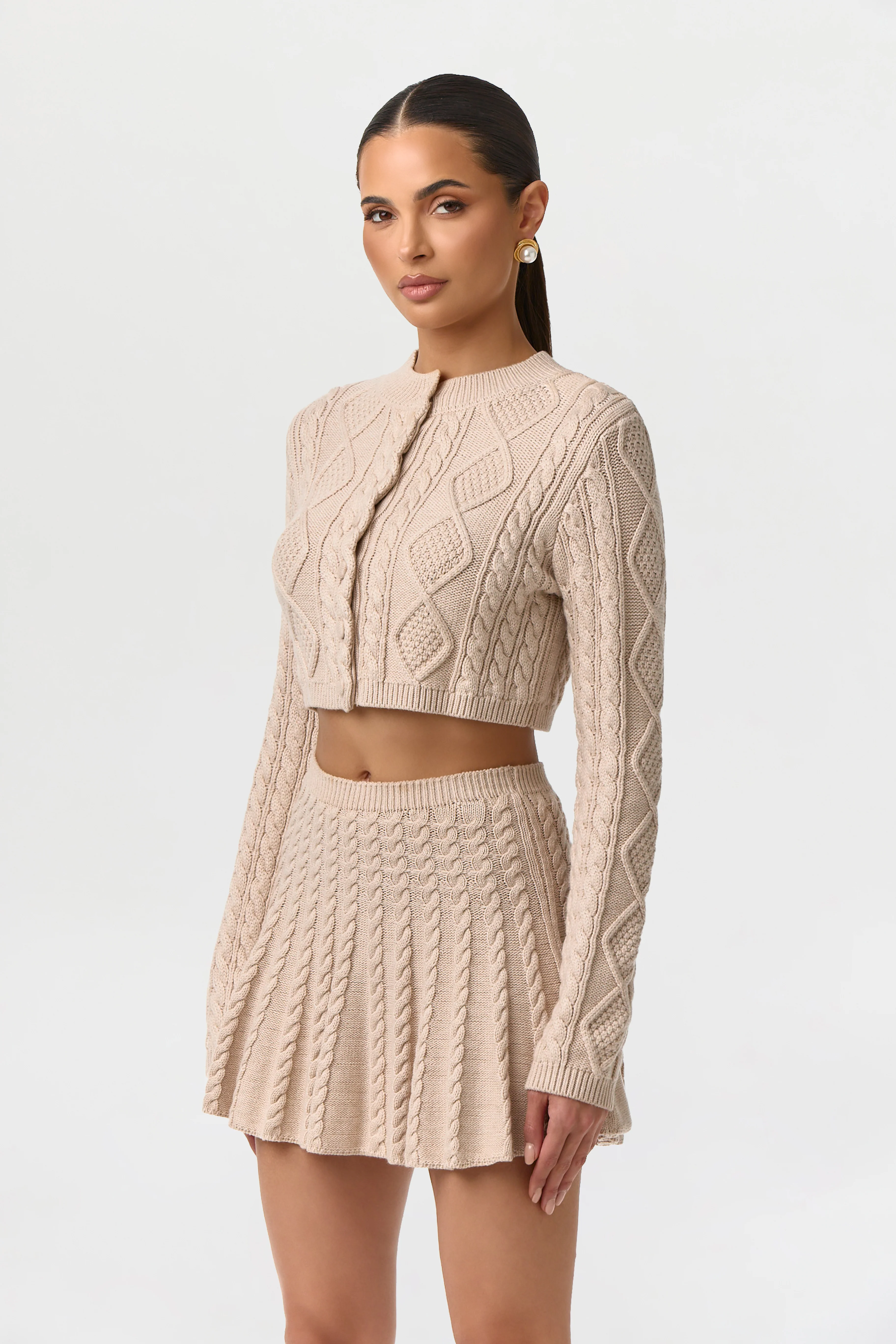 Cable Knit Cropped Cardigan - Image 4