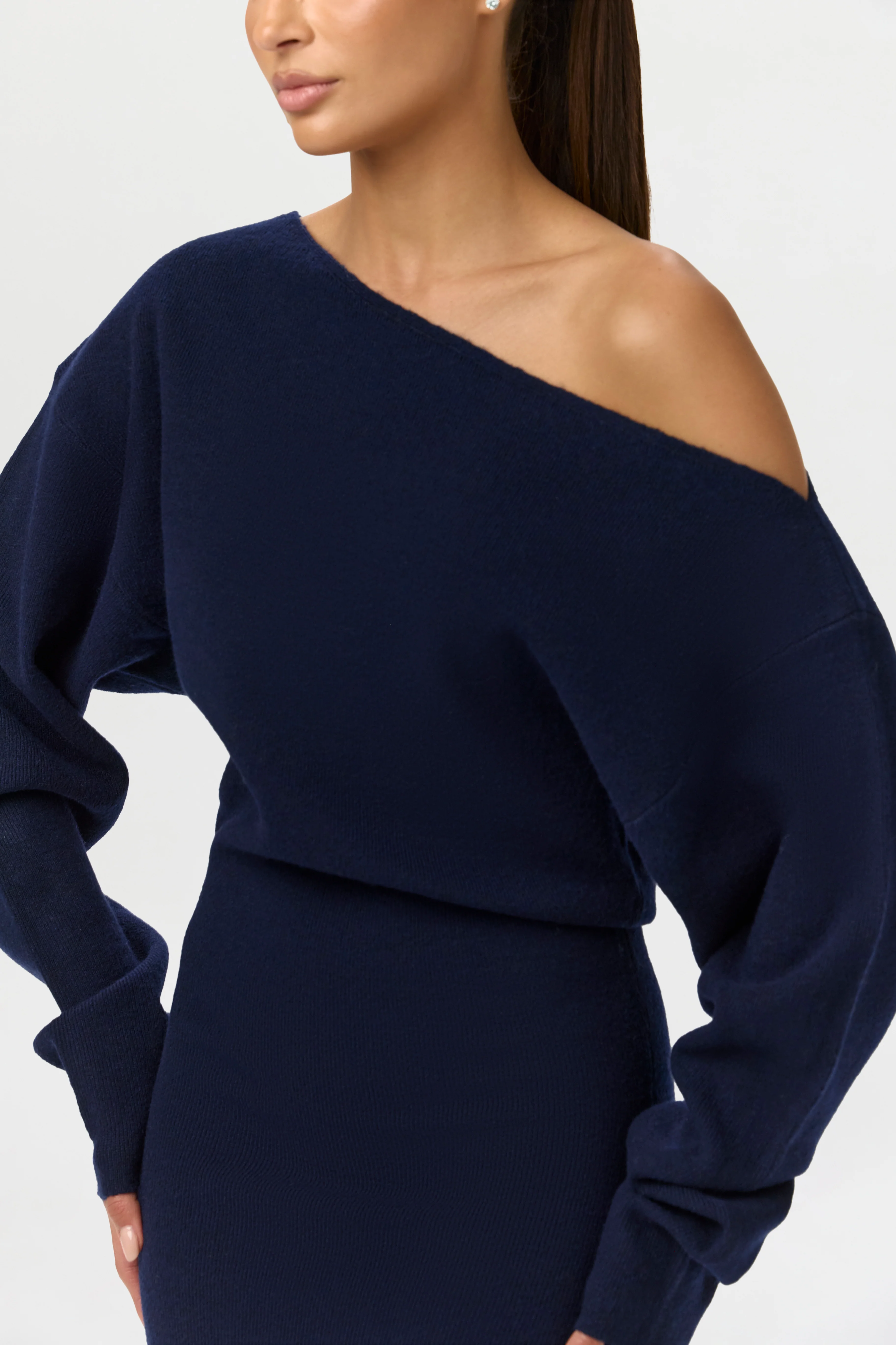 Knit Off-Shoulder Sweater Maxi Dress - Image 11