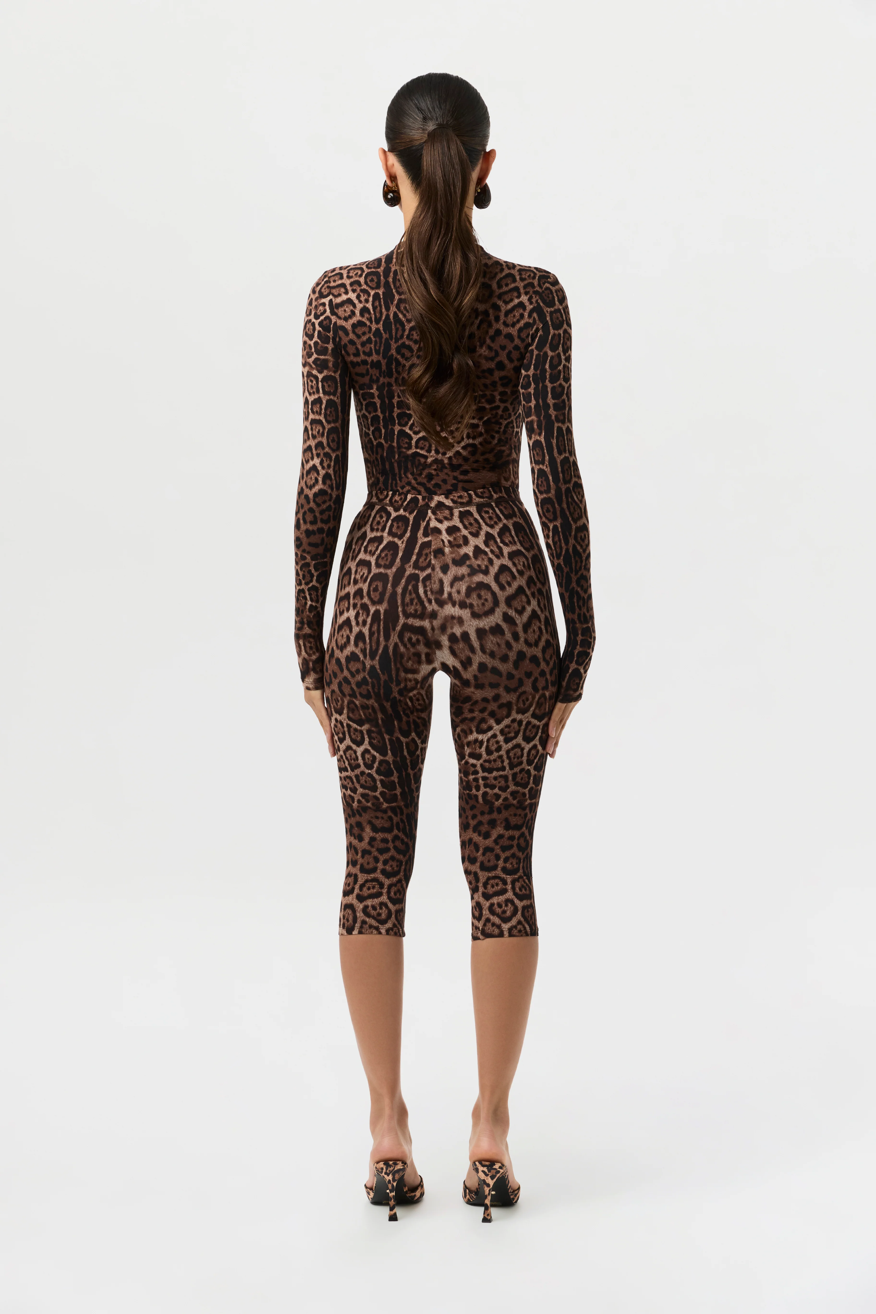 Naked Print Capri Leggings - Image 12