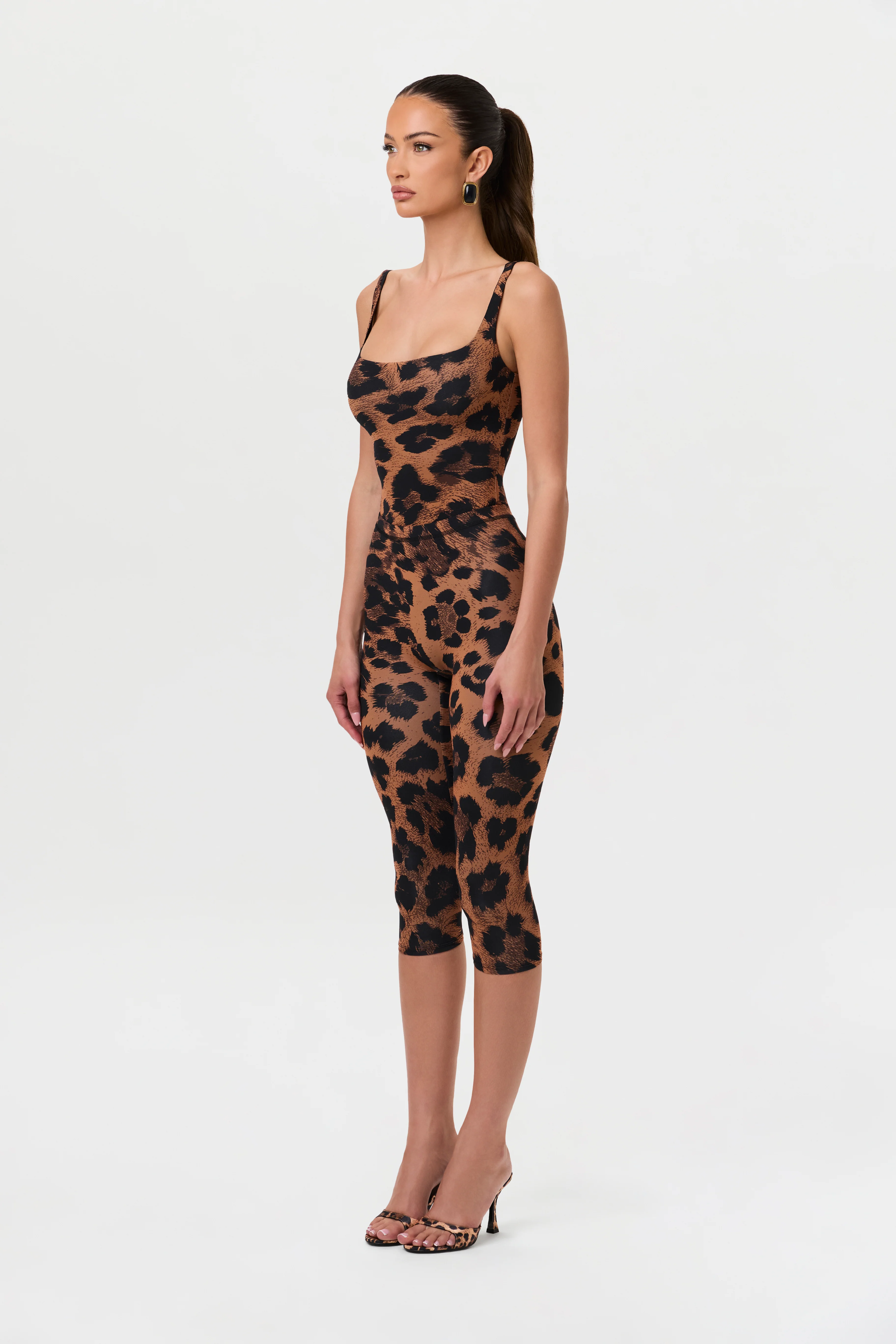 Naked Print Capri Leggings - Image 15