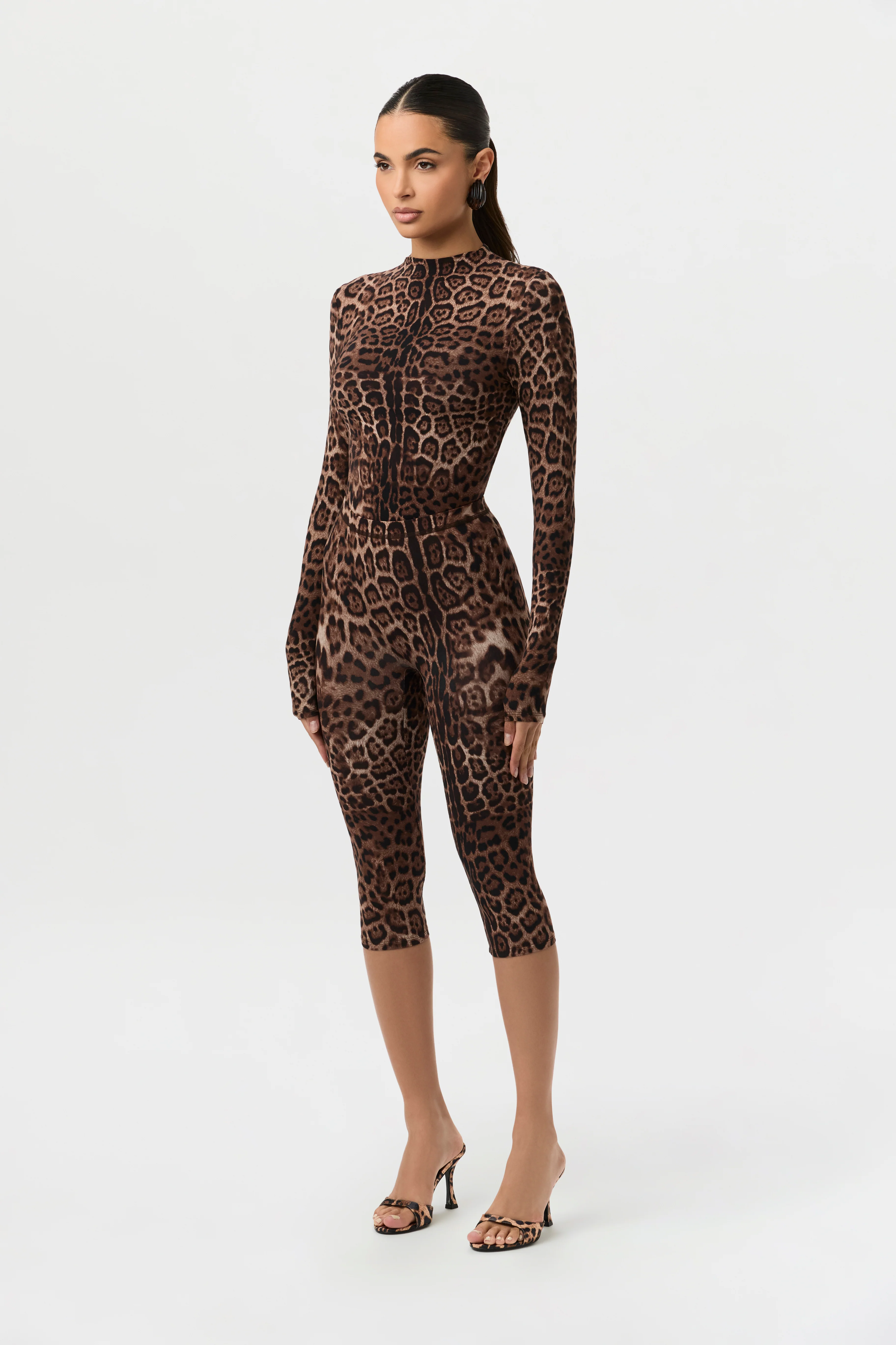 Naked Print Capri Leggings - Image 9