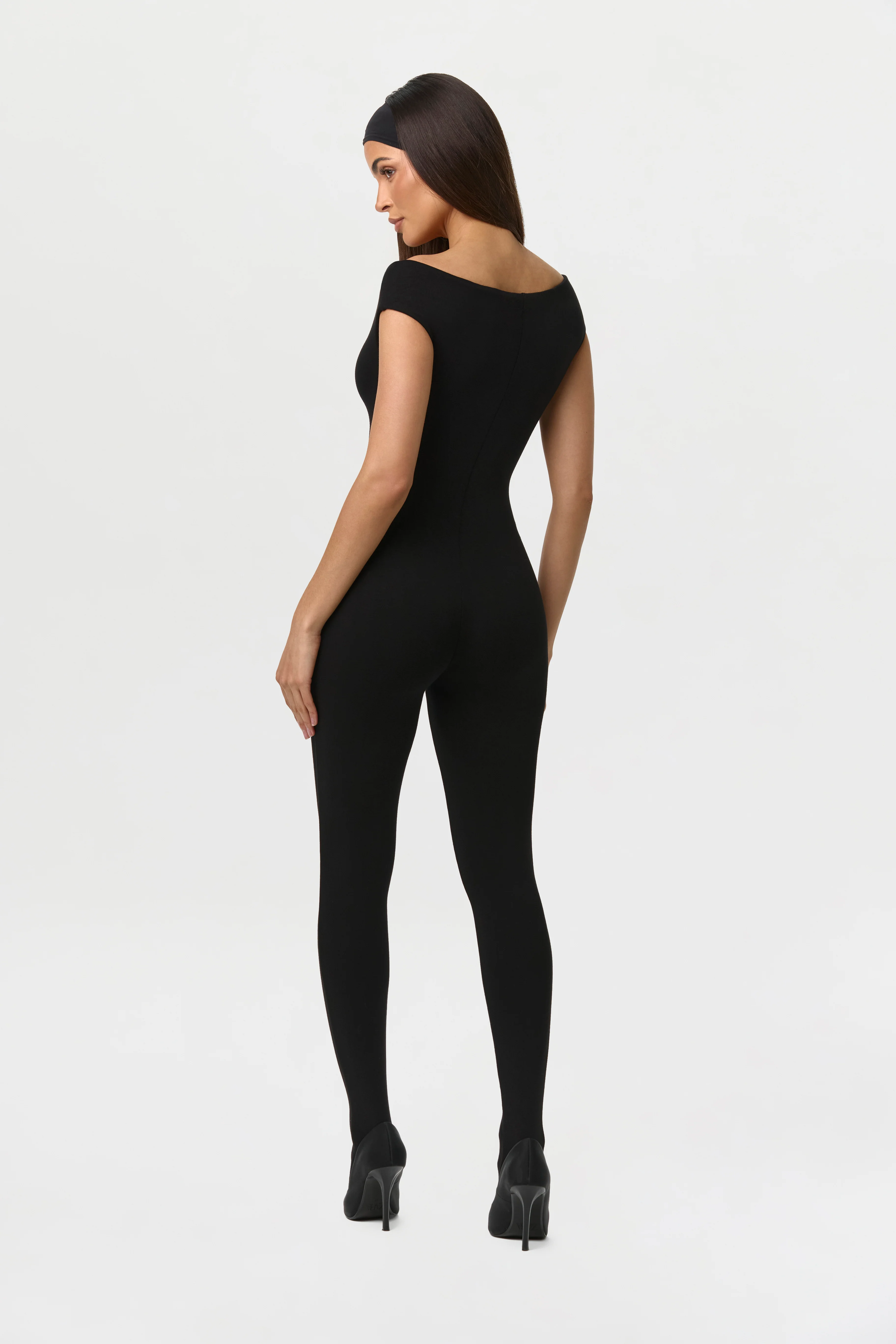 Smooth Off-Shoulder Jumpsuit - Image 4