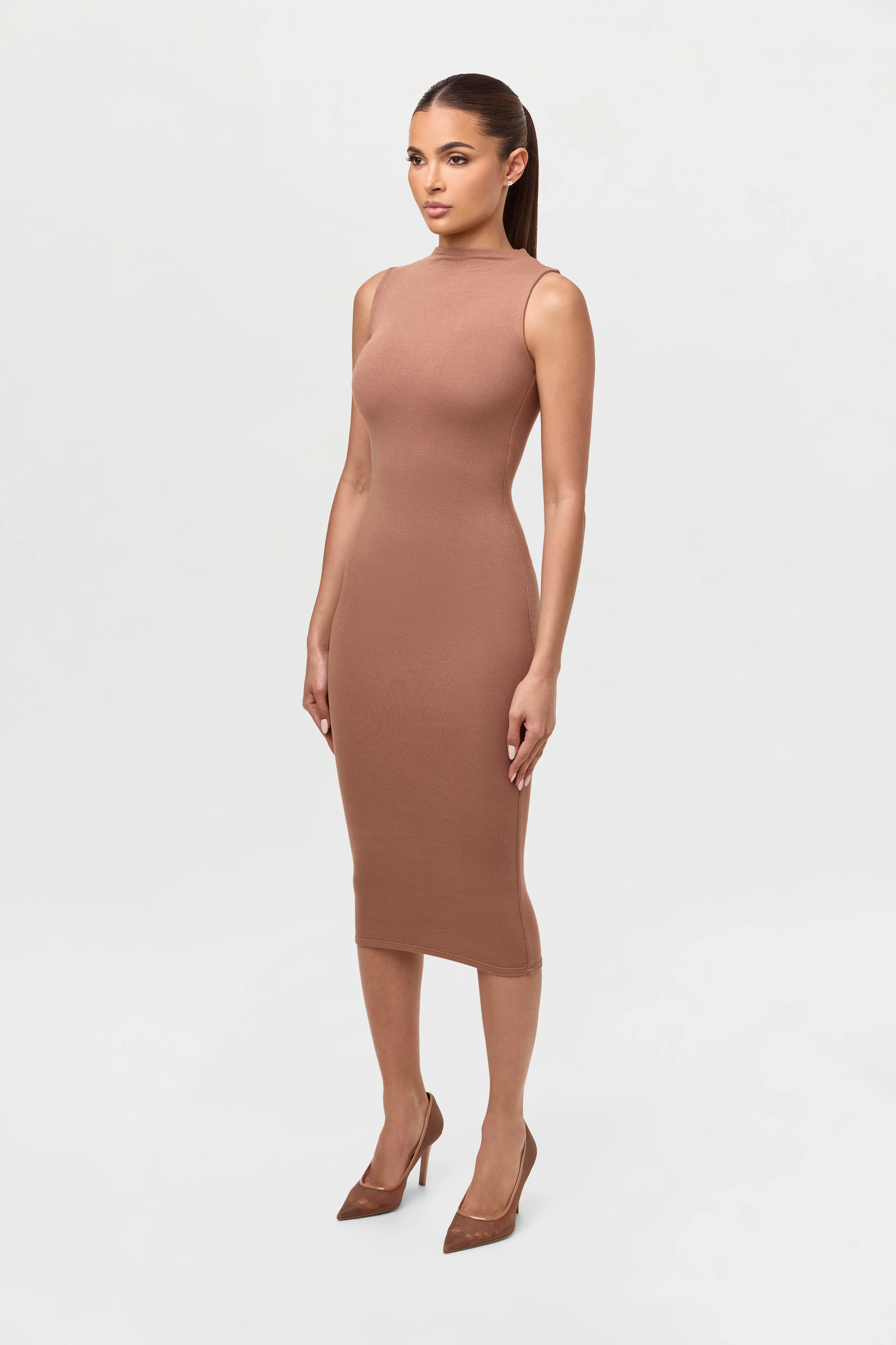 The Nw Sleeveless Midi Dress - Image 3